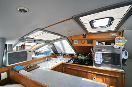 Catamaran for sale - Galley